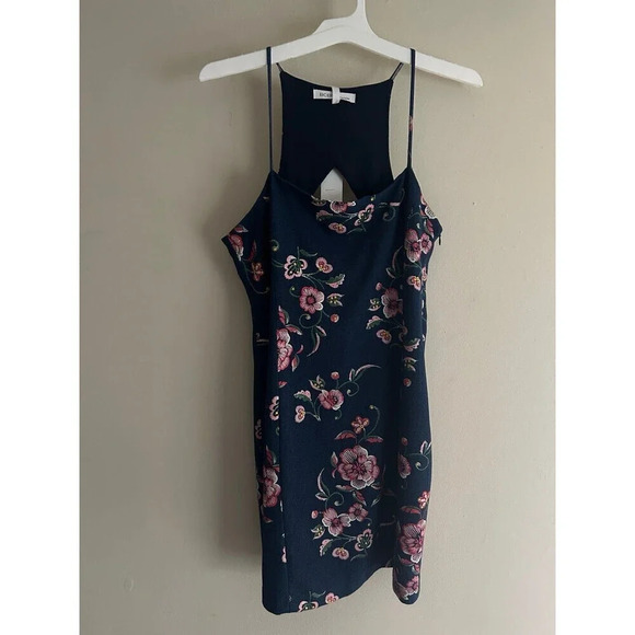 NWT Women’s Blue Floral Bodycon Mini Dress 12 - Picture 1 of 11